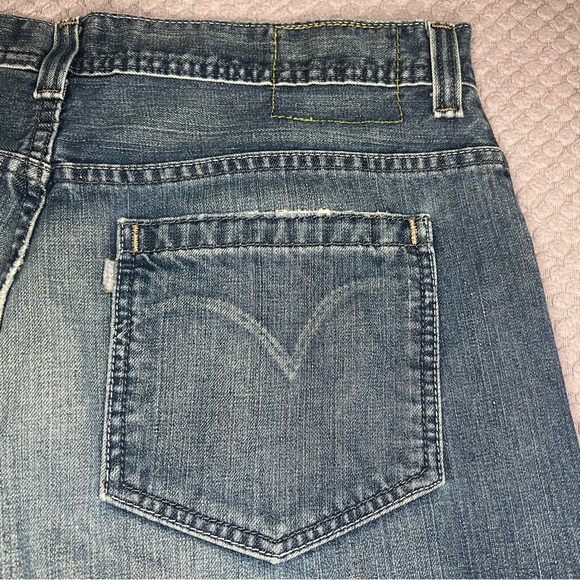 SilverTab Levi’s Vintage True Straight Light-Medium Wash Faded Button Fly Jeans - Picture 3 of 9